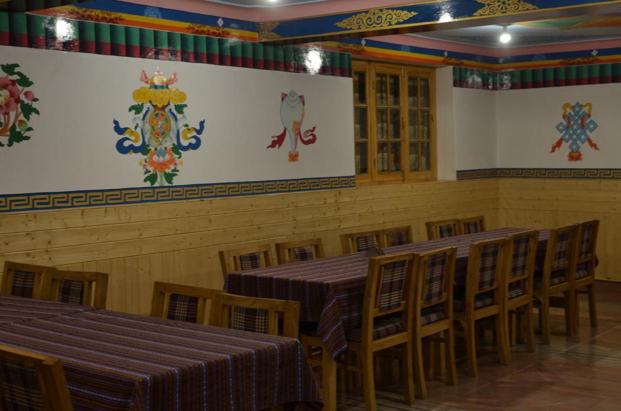 Barath Hotel & Guest House Leh Buitenkant foto